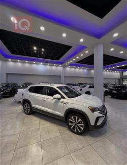 Volkswagen Taos